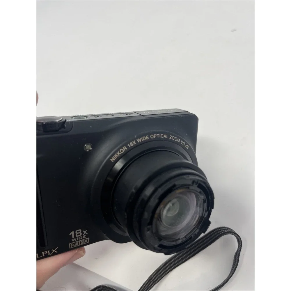 Nikon Coolpix S9100 12.1MP Digital Camera – Black –‎ For Parts Repair